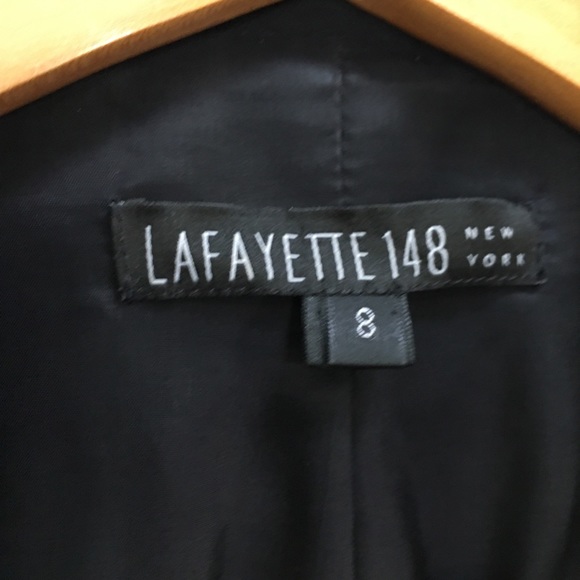 LAFAYETTE148 West Crepe Black Three Buttoned Lined Blazer - Picture 9 of 9